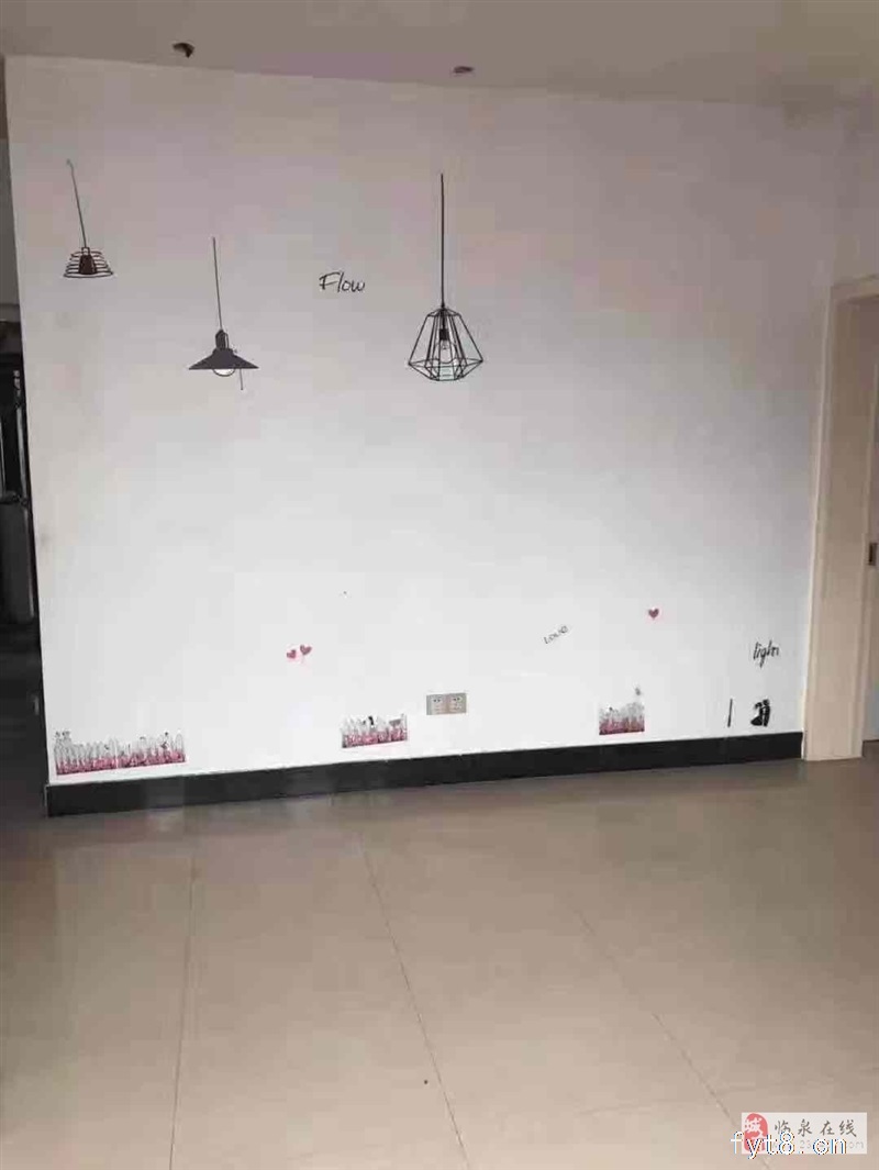 电视台对面3楼110平米简装+随时过户39万